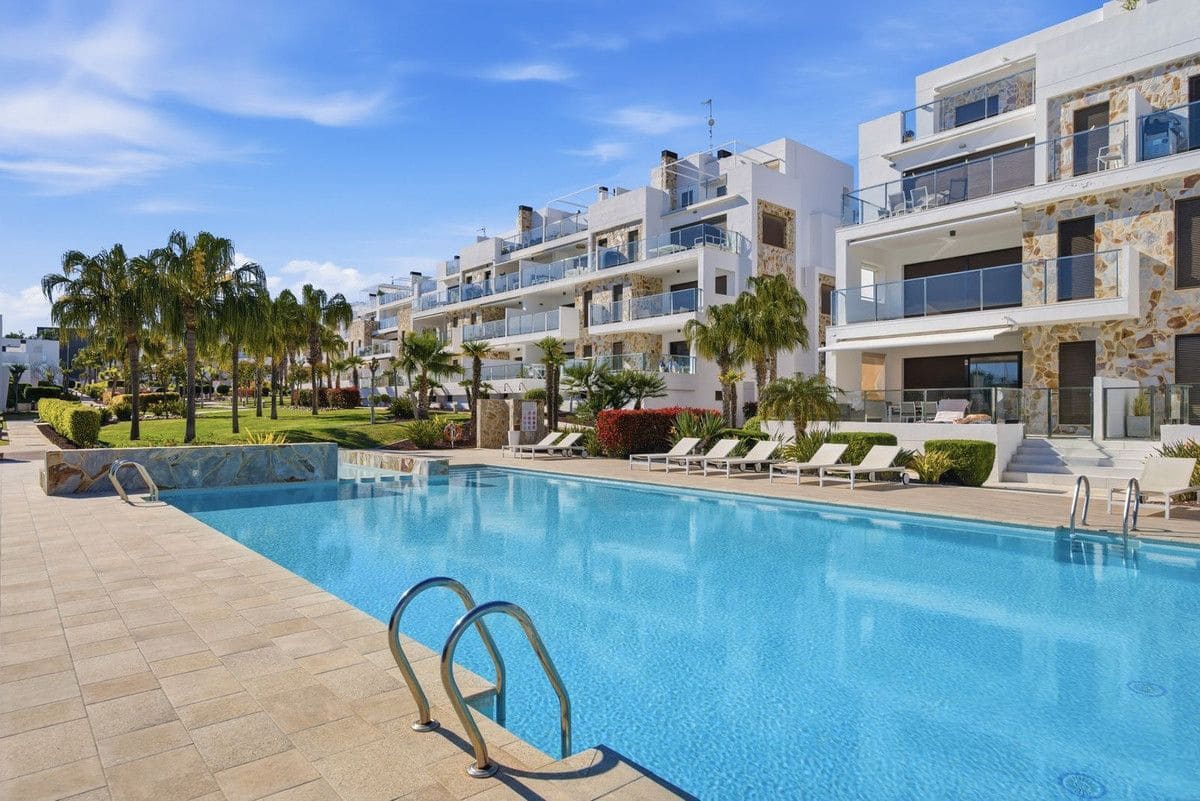 2 chambre Appartement à vendre à Orihuela Costa avec piscine - 289 000 € (Ref: 10070447)