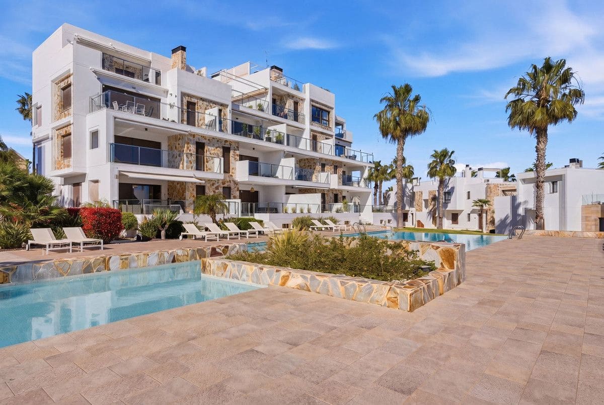 2 chambre Appartement à vendre à Orihuela Costa avec piscine - 289 000 € (Ref: 10070447)