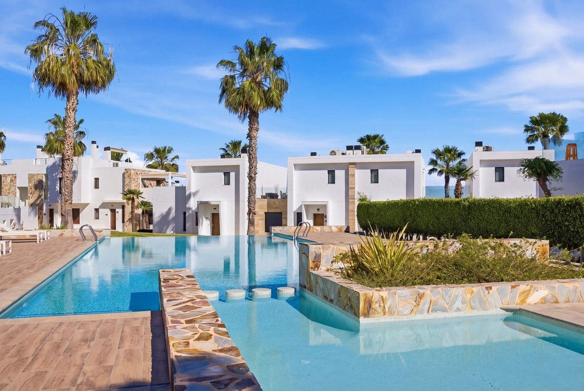 2 chambre Appartement à vendre à Orihuela Costa avec piscine - 289 000 € (Ref: 10070447)