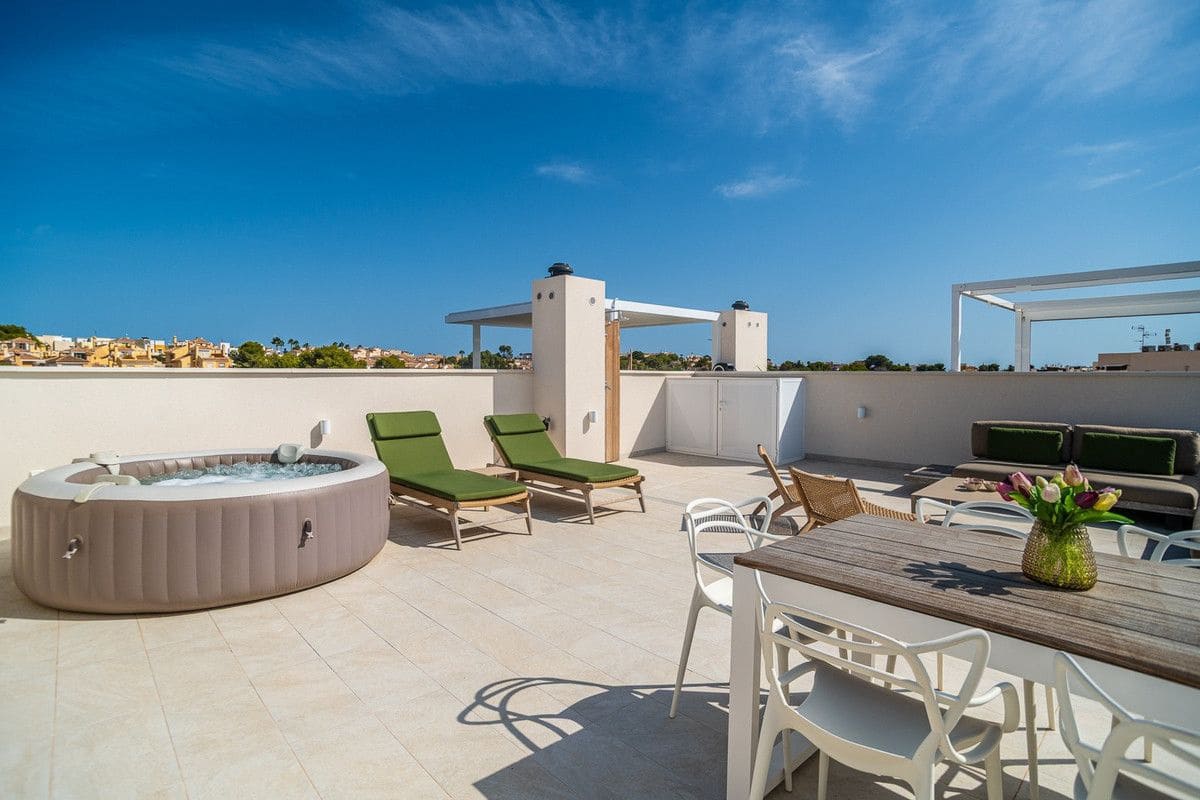 2 sovrum Lägenhet till salu i Orihuela Costa - 349 900 € (Ref: 10070449)