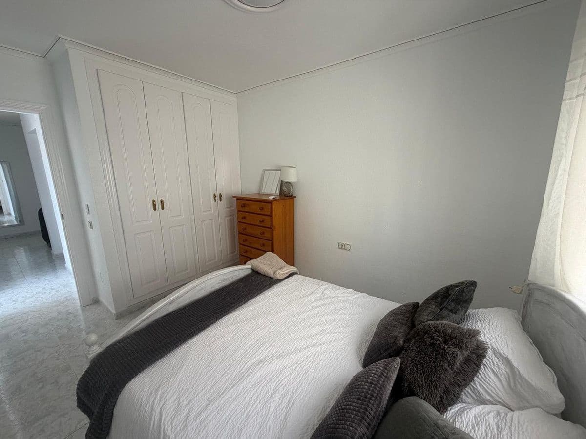 3 soveværelse Villa til salg i Rojales med swimmingpool - € 275.000 (Ref: 10070453)