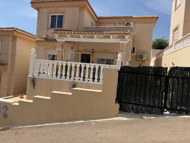 3 soveværelse Villa til salg i Ciudad Quesada, Rojales med swimmingpool - € 275.000 (Ref: 10070453)