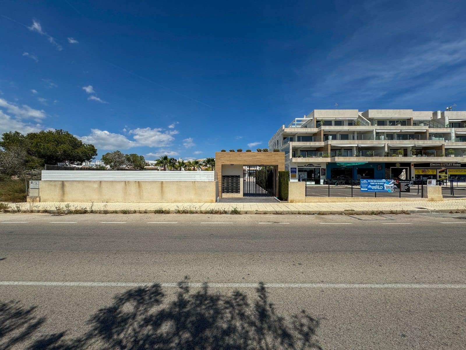 2 makuuhuone Huoneisto myytävänä paikassa Filipinas - 375 000 € (Ref: 10070489)