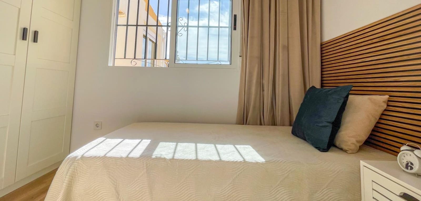 3 makuuhuone Omakotitalo myytävänä paikassa Orihuela mukana uima-altaan - 268 800 € (Ref: 10070495)