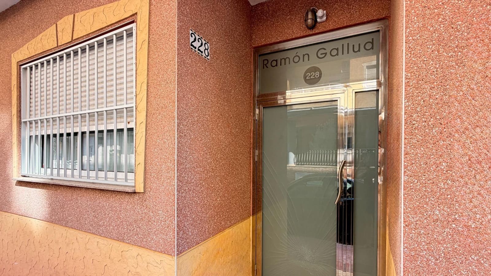 3 Zimmer Apartment zu verkaufen in Torrevieja - 259.900 € (Ref: 10070496)