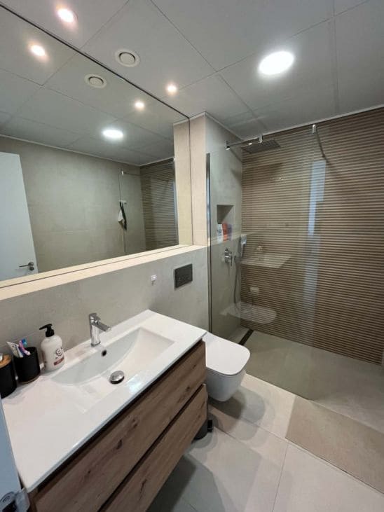 Bungalow de 2 habitaciones en Pilar de la Horadada en venta con piscina - 290.000 € (Ref: 10070499)
