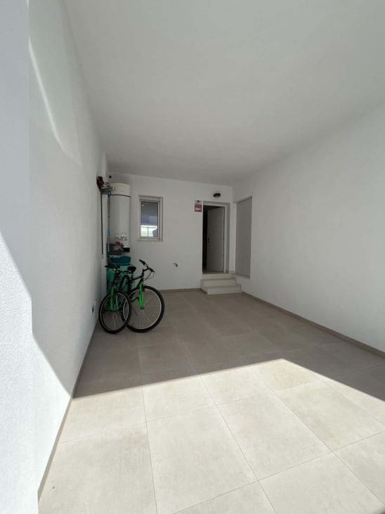 Bungalow de 2 habitaciones en Pilar de la Horadada en venta con piscina - 290.000 € (Ref: 10070499)