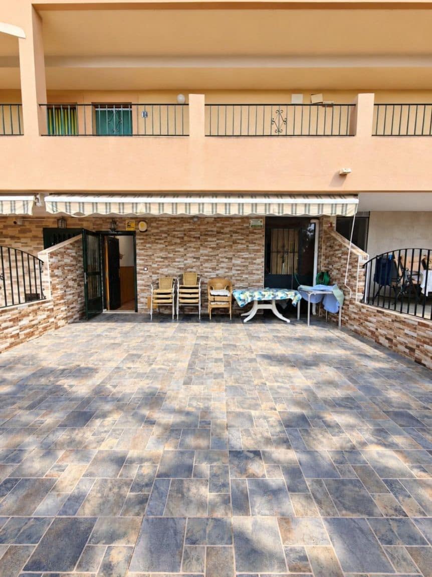 2 bedroom Apartment for sale in Los Alcazares - € 179,000 (Ref: 10070501)