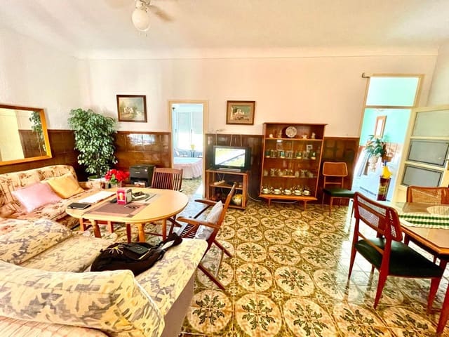 Casa de 4 habitaciones en Almoradí en venta - 150.000 € (Ref: 10070653)