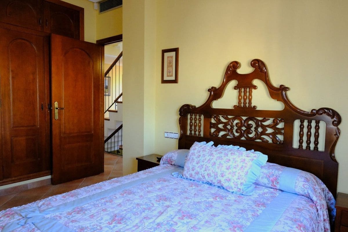 5 quarto Quinta/Casa Rural para venda em Orihuela - 649 999 € (Ref: 10070654)