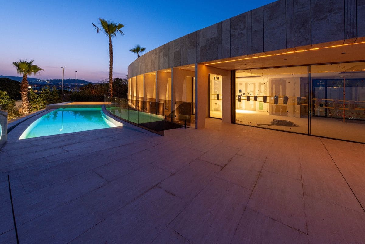 5 soveværelse Villa til salg i Casares med swimmingpool - € 3.800.000 (Ref: 10070698)
