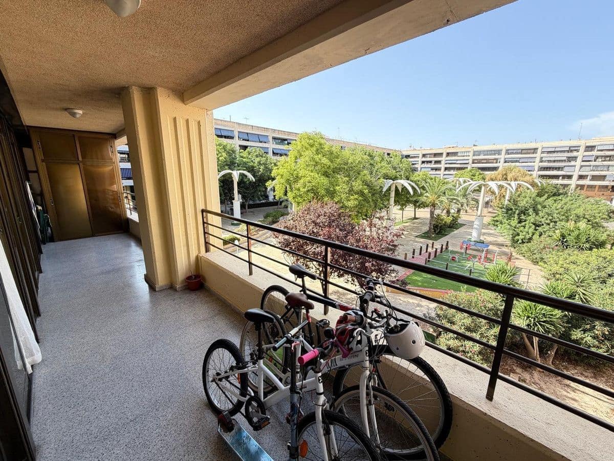 Apartamento de 3 habitaciones en Guardamar del Segura en venta - 178.800 € (Ref: 10072451)