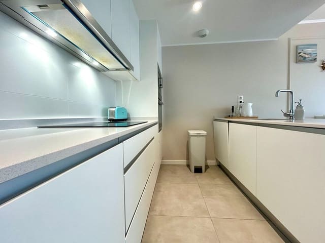 2 soveværelse Lejlighed til salg i Dehesa de Campoamor, Orihuela med swimmingpool - € 379.000 (Ref: 10072452)