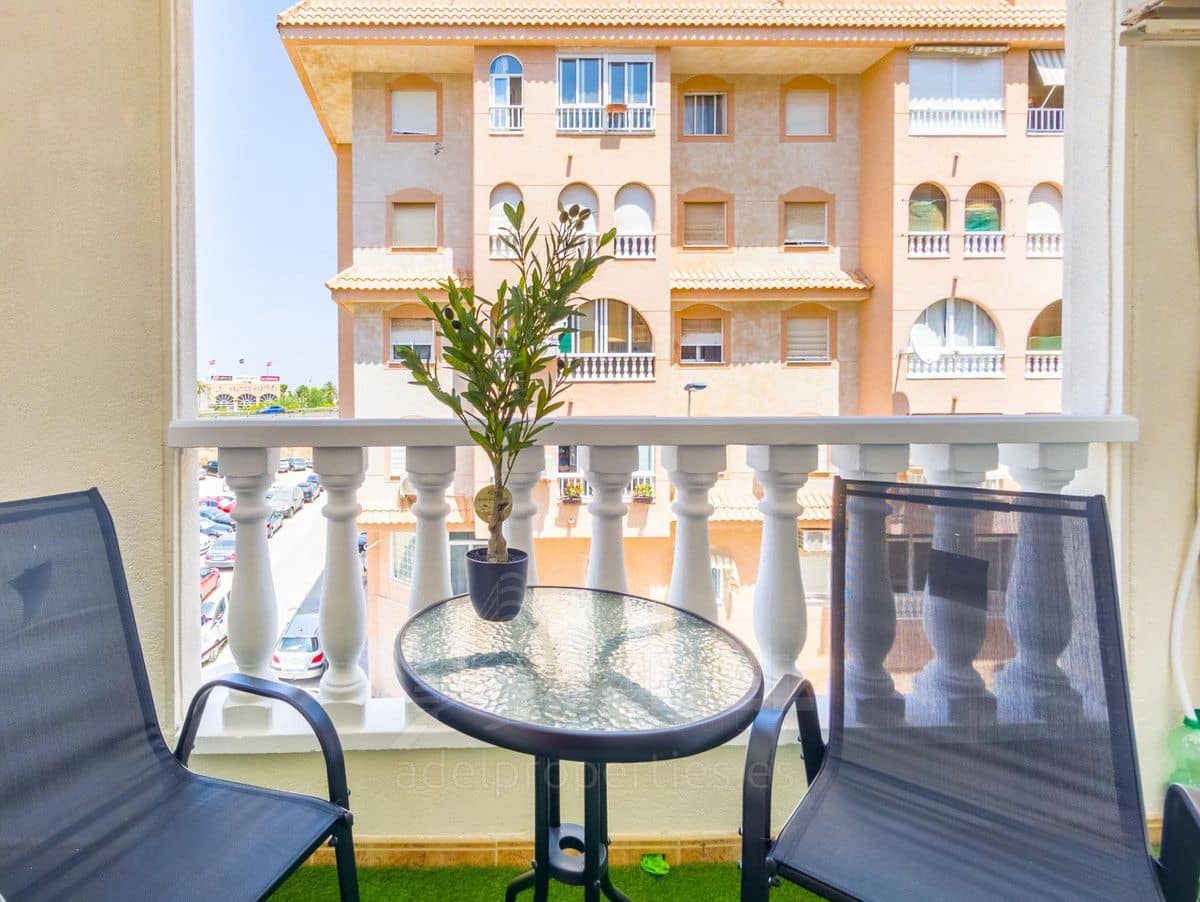 3 soveværelse Lejlighed til salg i Torrevieja - € 185.500 (Ref: 10072453)