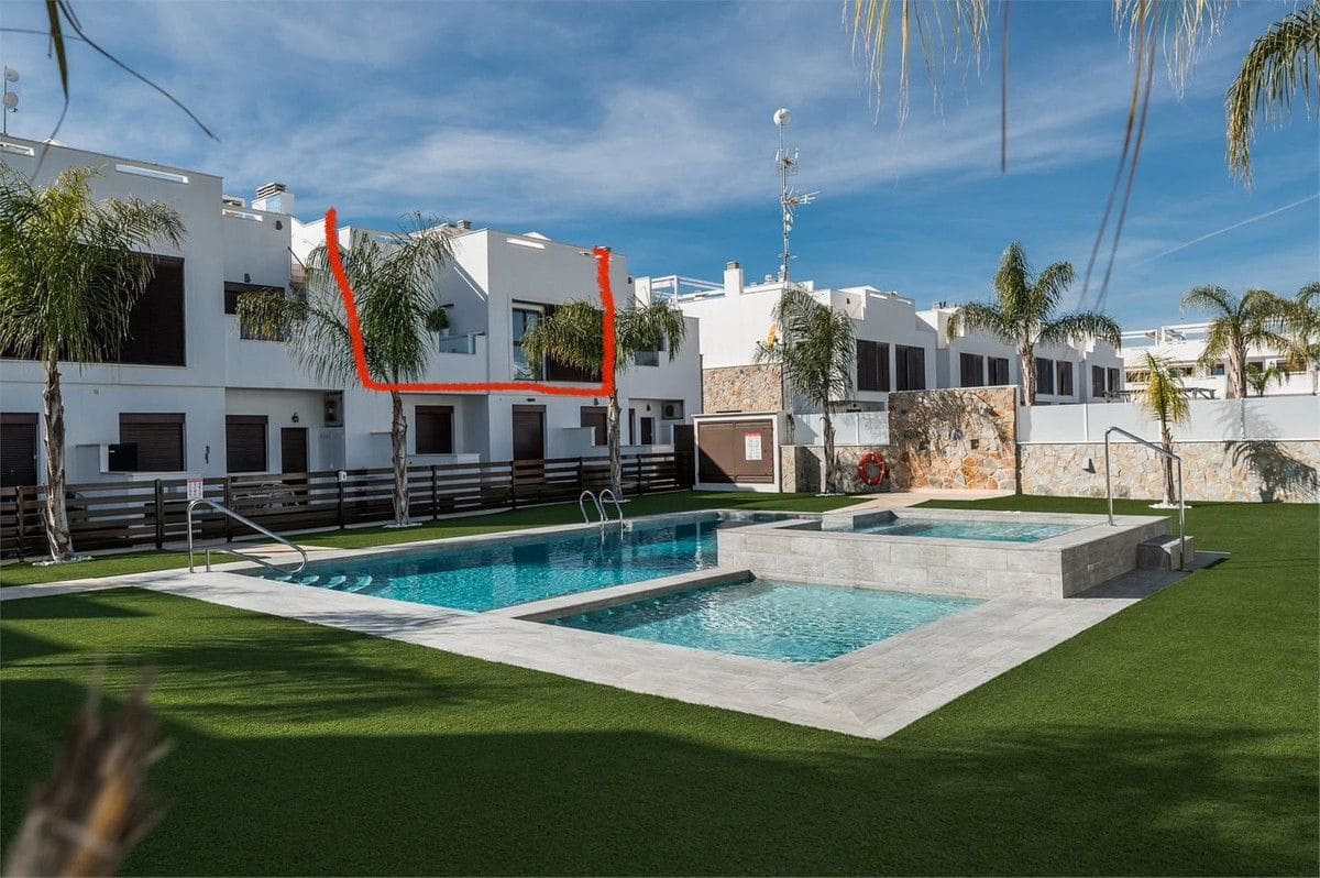 2 quarto Apartamento para venda em Pilar de la Horadada - 349 000 € (Ref: 10072455)