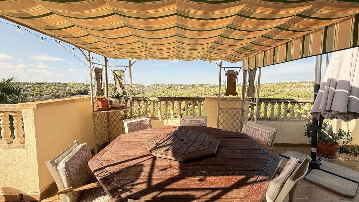 5 makuuhuone Huvila myytävänä paikassa Orihuela Costa - 635 000 € (Ref: 10072466)