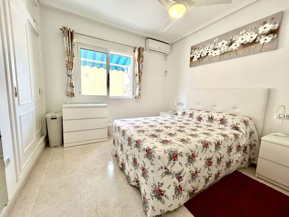 5 Zimmer Villa zu verkaufen in Orihuela Costa - 269.000 € (Ref: 10072468)