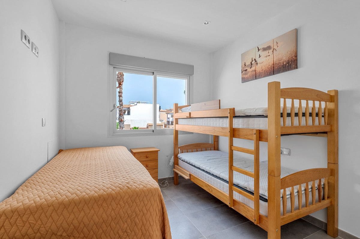 2 Zimmer Villa zu verkaufen in Orihuela Costa mit Pool - 289.000 € (Ref: 10072471)