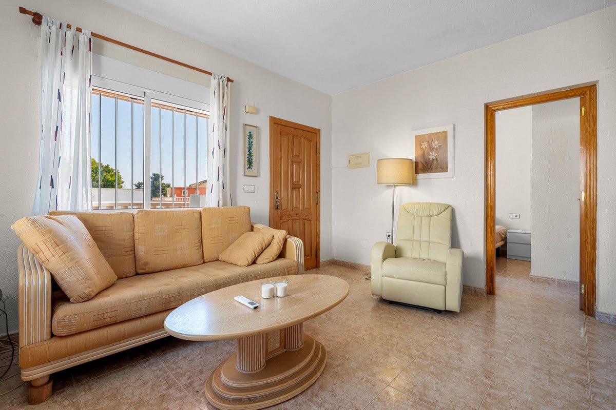 3 soverom Villa til salgs i Las Ramblas Golf med svømmebasseng - € 159 000 (Ref: 10072472)