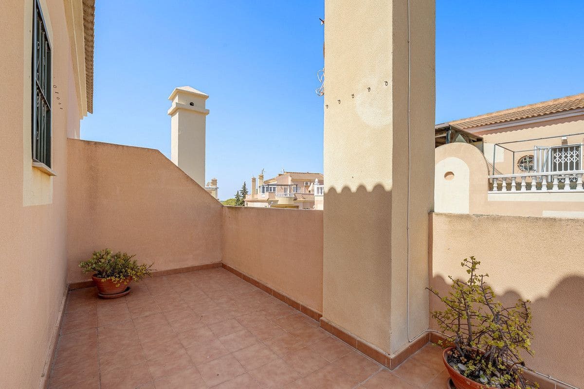 3 soverom Villa til salgs i Las Ramblas Golf med svømmebasseng - € 159 000 (Ref: 10072472)