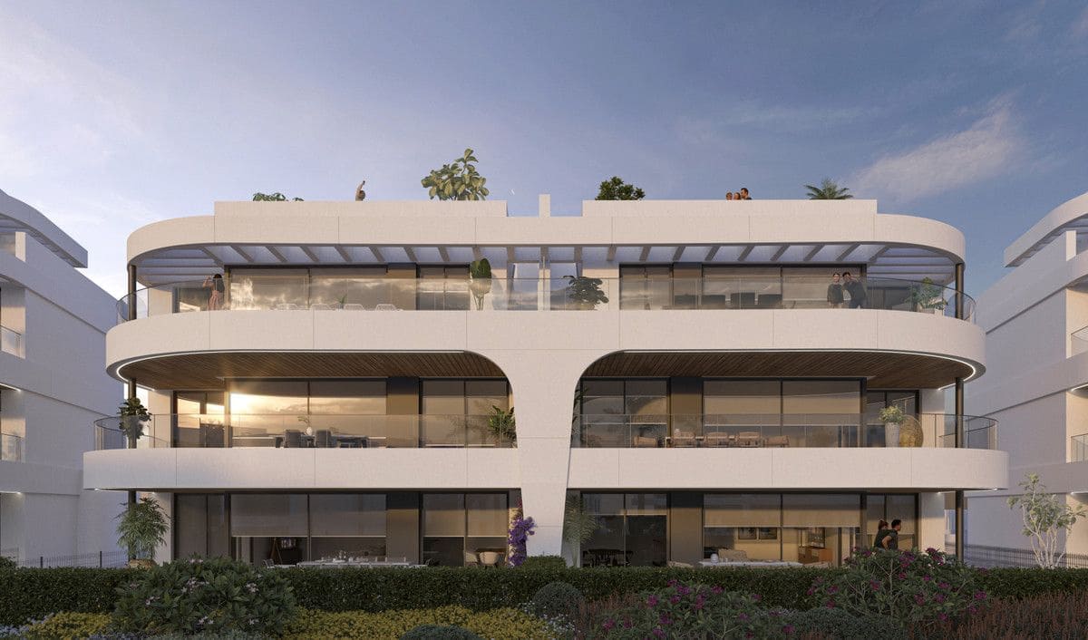 3 chambre Appartement à vendre à El Paraiso avec piscine - 1 055 000 € (Ref: 10072493)