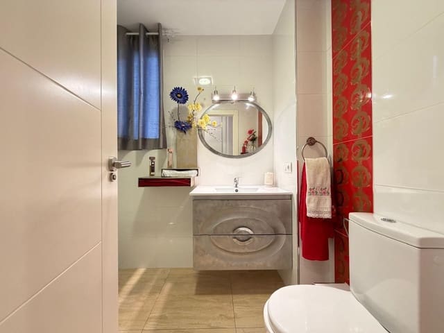 2 Zimmer Apartment zu verkaufen in Las Piscinas Naturales, Torrevieja - 179.900 € (Ref: 10072503)