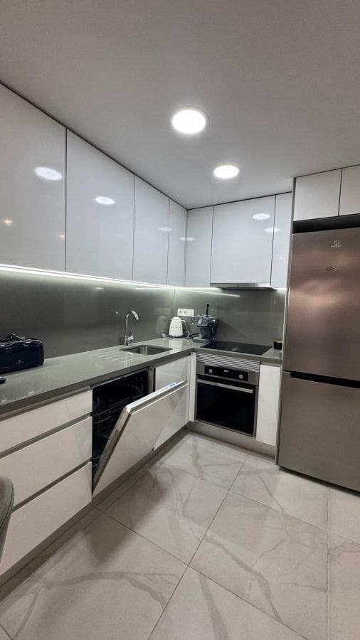 1 slaapkamer Appartement te koop in Torrevieja met zwembad - € 192.000 (Ref: 10072504)