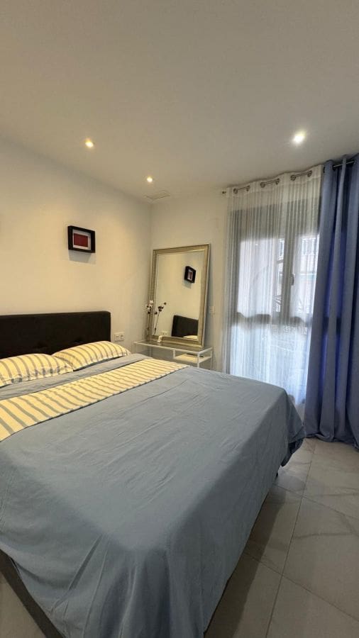 1 slaapkamer Appartement te koop in Torrevieja met zwembad - € 192.000 (Ref: 10072504)