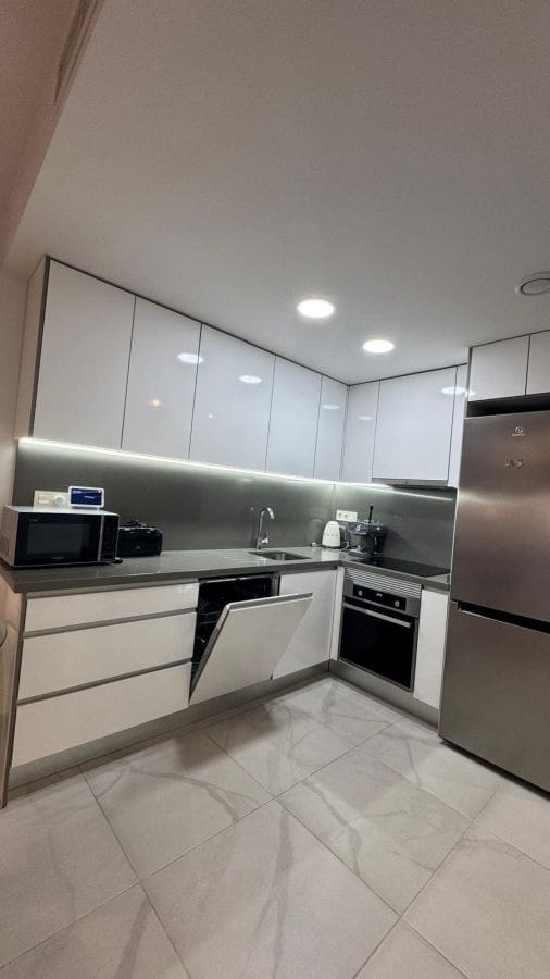 1 slaapkamer Appartement te koop in Torrevieja met zwembad - € 192.000 (Ref: 10072504)