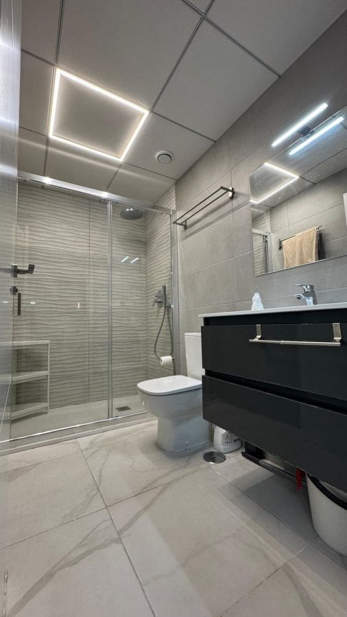 1 slaapkamer Appartement te koop in Torrevieja met zwembad - € 192.000 (Ref: 10072504)