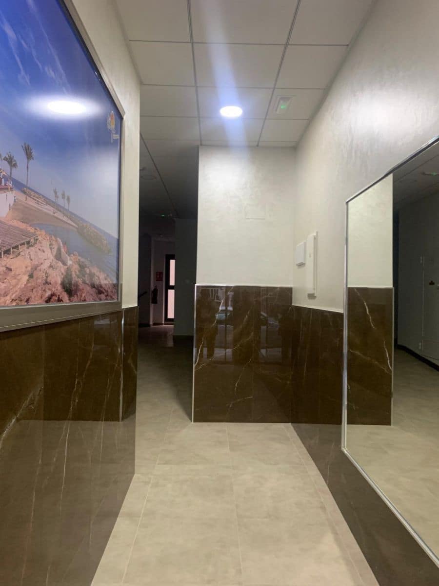 1 slaapkamer Appartement te koop in Torrevieja met zwembad - € 192.000 (Ref: 10072504)