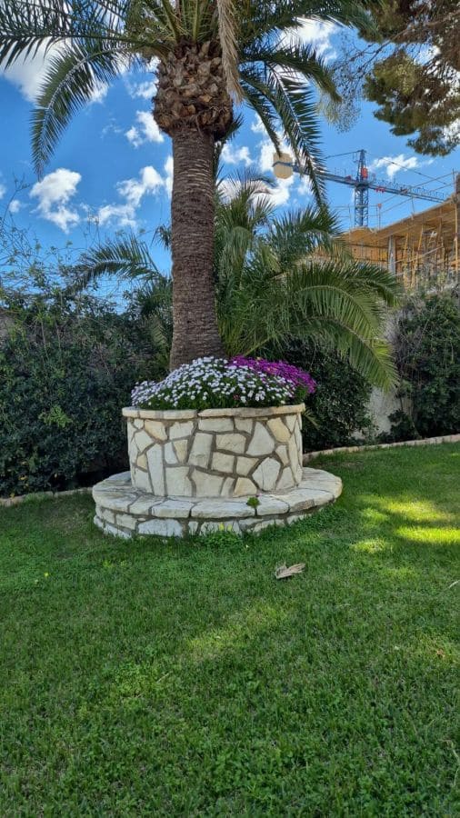 6 Zimmer Villa zu verkaufen in Alicante / Alacant Stadt - 1.350.000 € (Ref: 10072507)