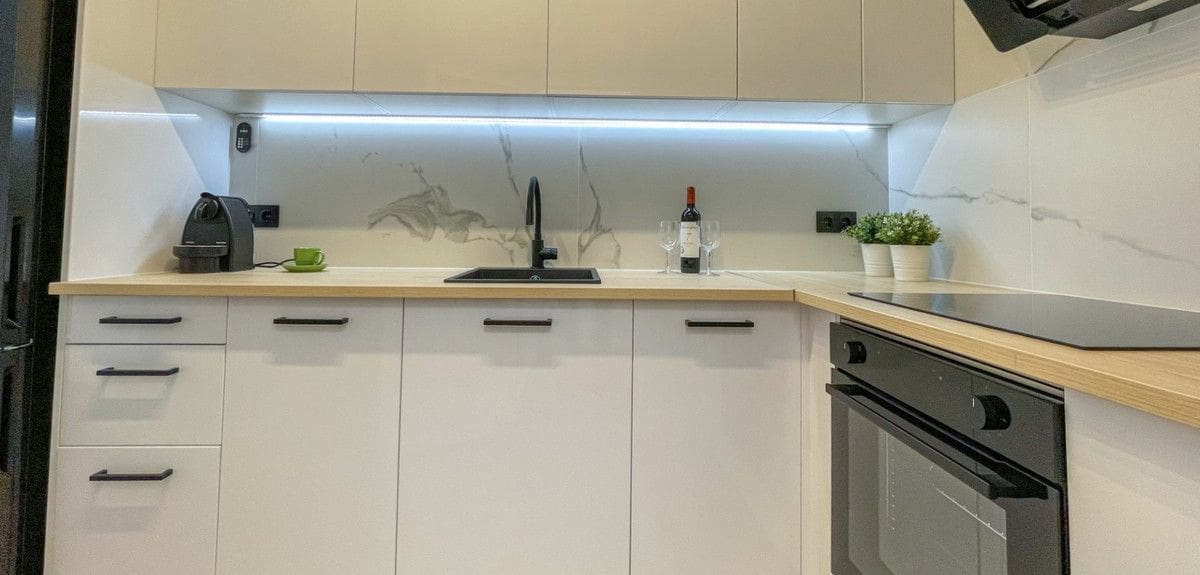 Adosado de 3 habitaciones en Torrevieja en venta con piscina - 268.800 € (Ref: 10072539)