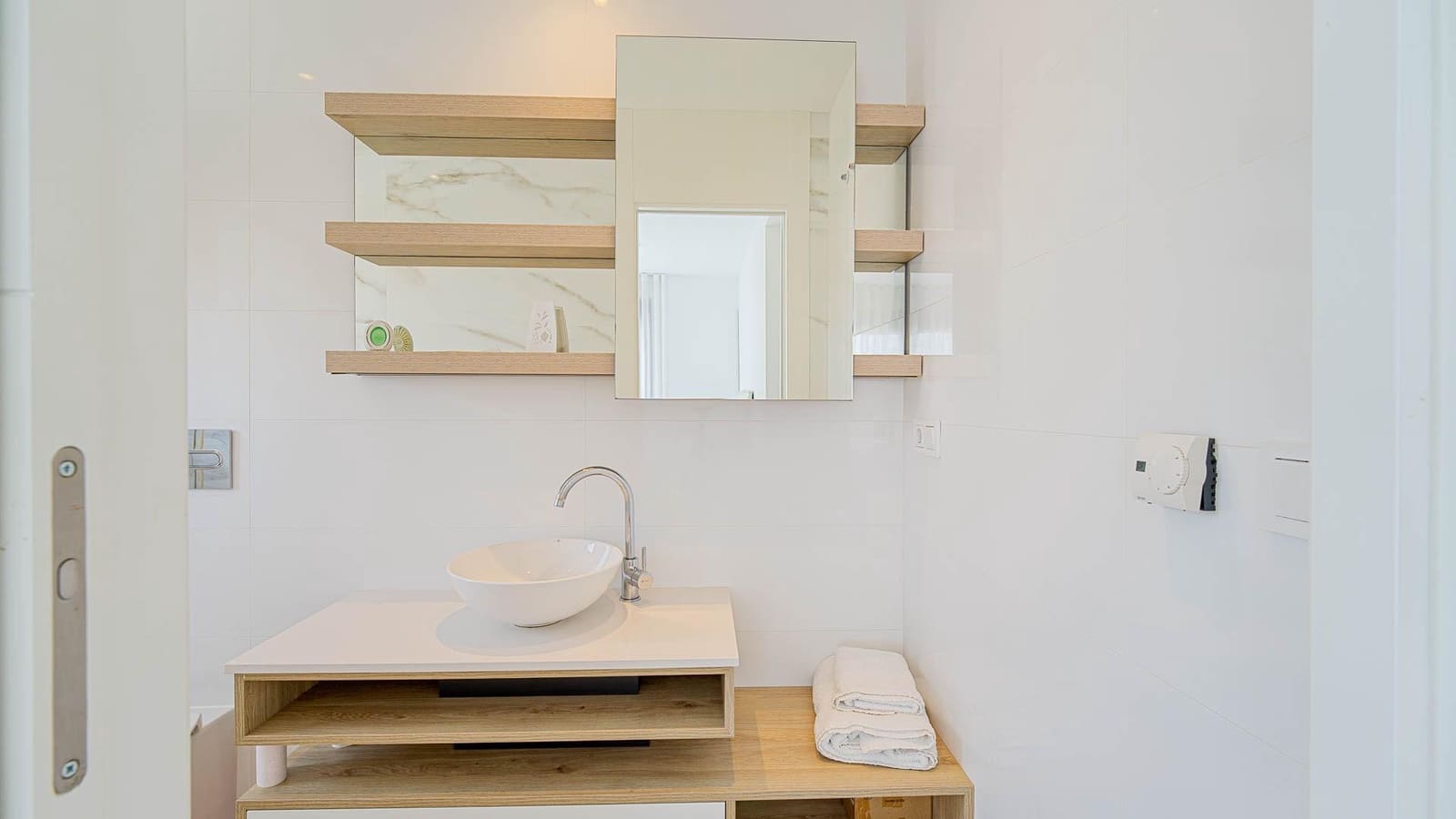Chalet de 4 habitaciones en Rojales en venta con piscina - 525.000 € (Ref: 10077777)