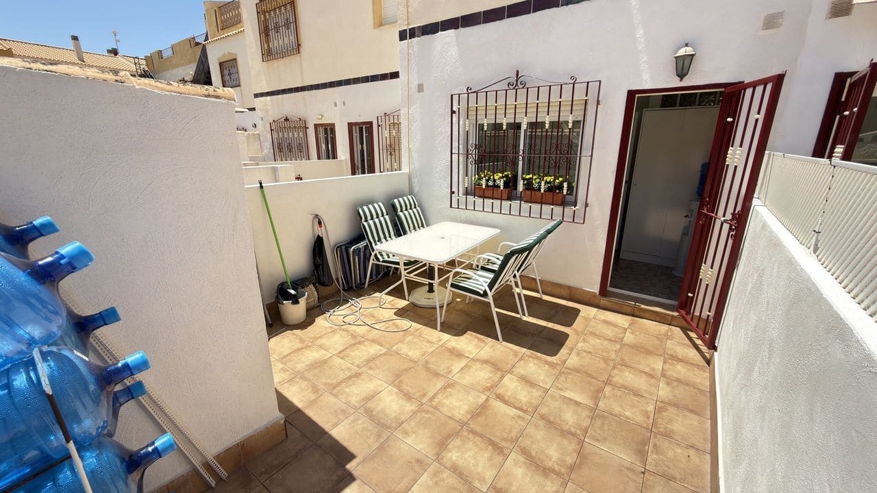 3 makuuhuone Omakotitalo myytävänä paikassa La Zenia - 219 950 € (Ref: 10077786)