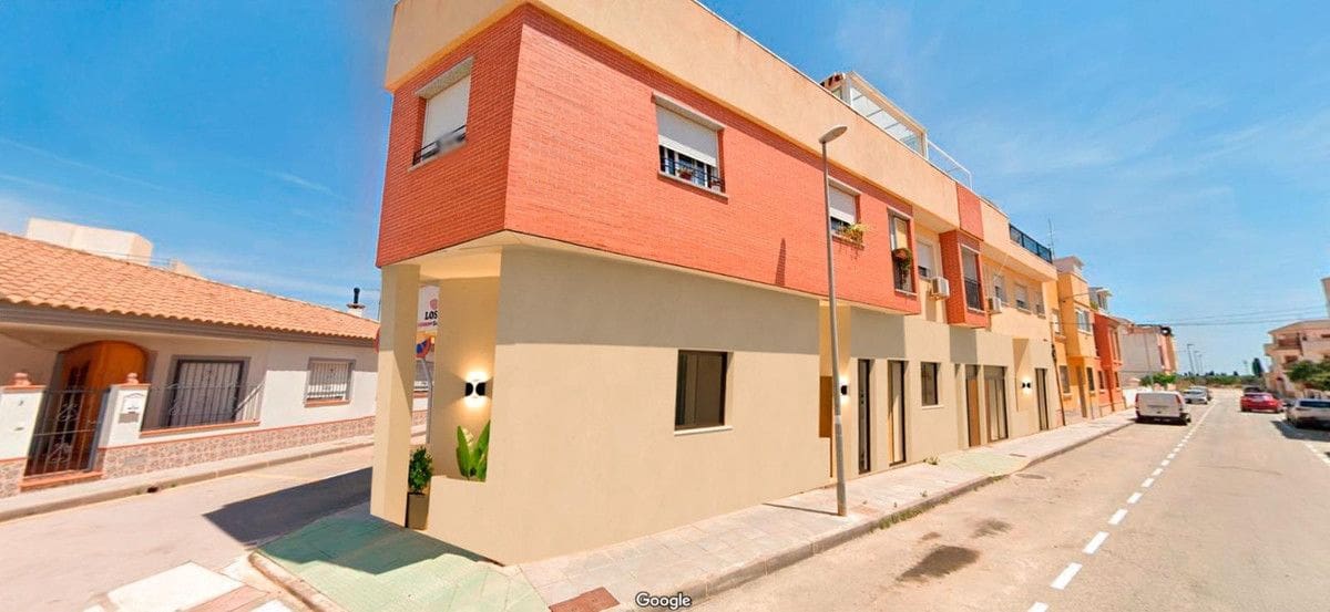 2 bedroom Apartment for sale in Pilar de la Horadada - € 147,000 (Ref: 10077958)