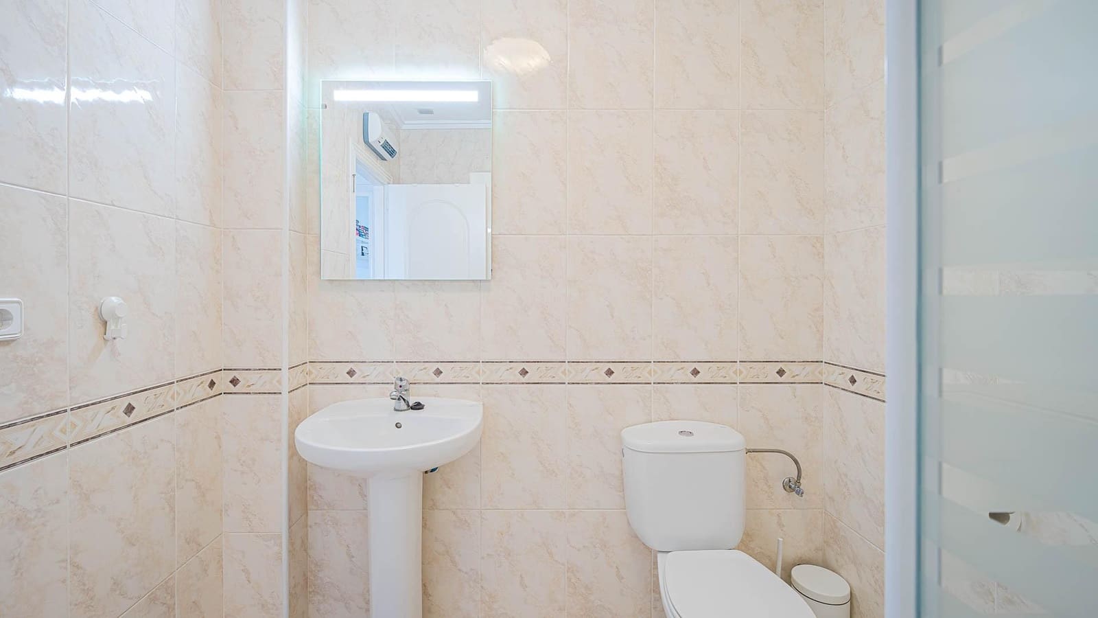 3 soveværelse Byhus til salg i Rojales med swimmingpool - € 285.000 (Ref: 10077970)