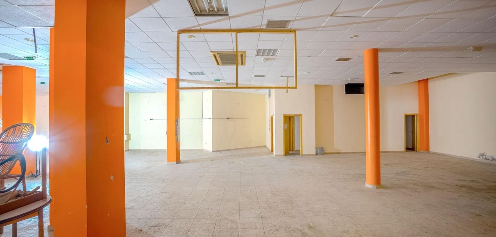 1 camera da letto Commerciale in vendita in Torrevieja - 390.000 € (Rif: 10078020)