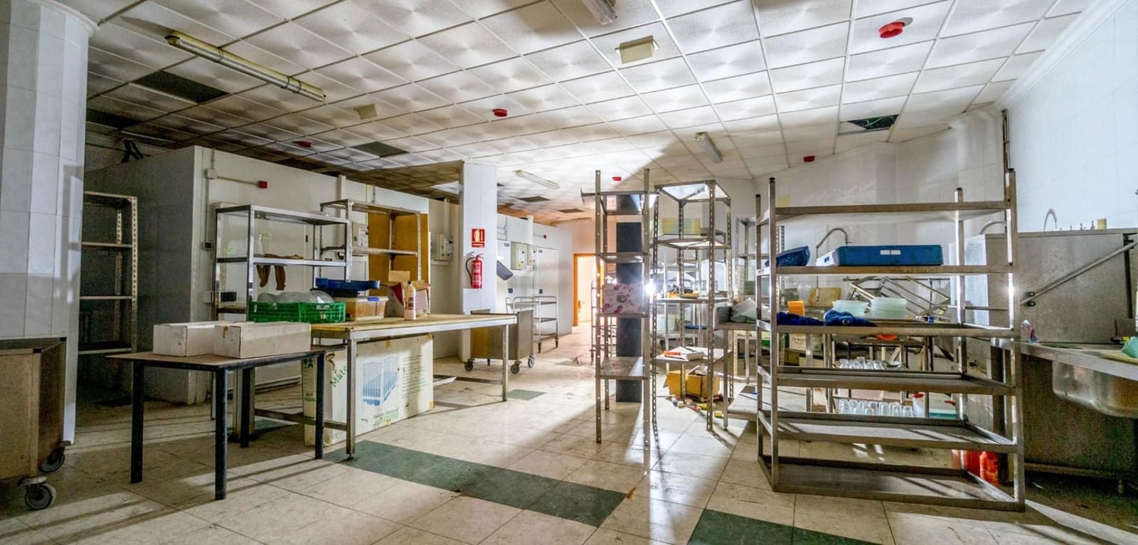 1 camera da letto Commerciale in vendita in Torrevieja - 390.000 € (Rif: 10078020)
