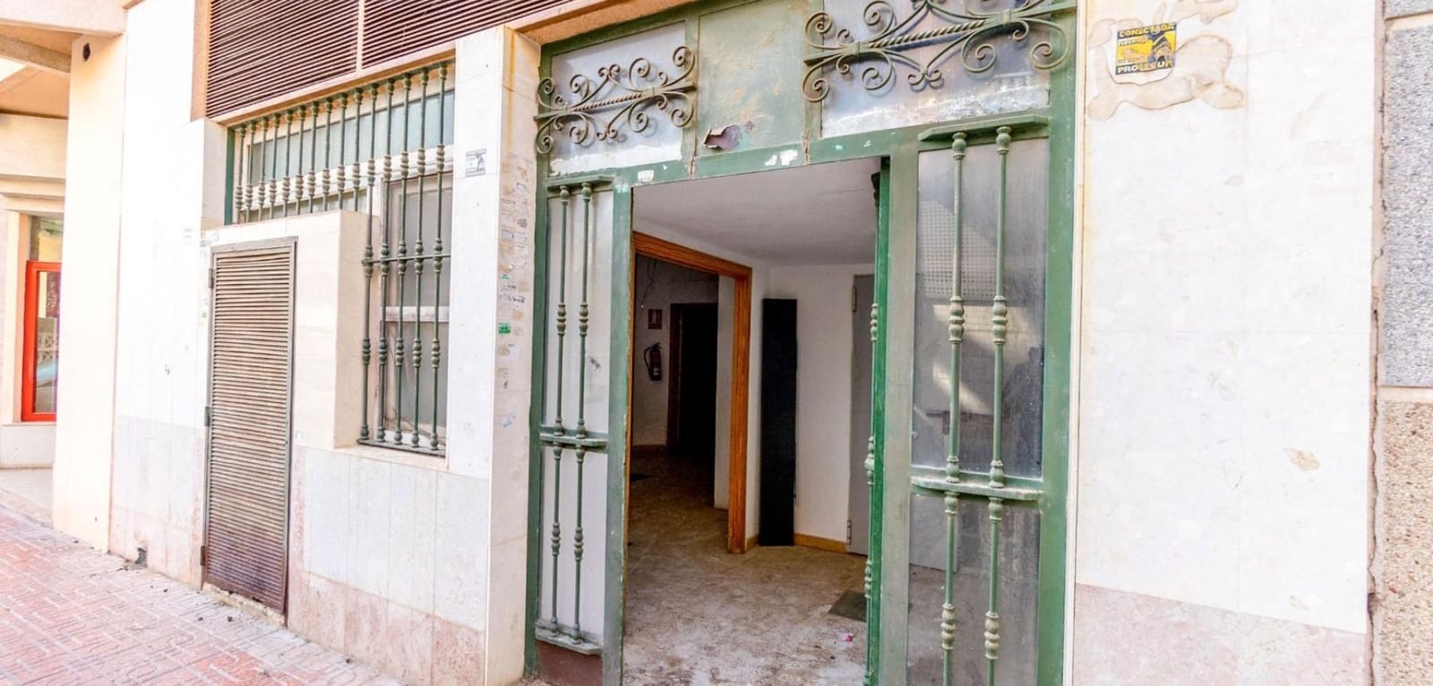 1 camera da letto Commerciale in vendita in Torrevieja - 390.000 € (Rif: 10078020)