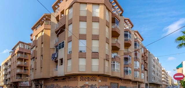 1 camera da letto Commerciale in vendita in Avenida Habaneras - Curva de Palangre, Torrevieja - 390.000 € (Rif: 10078020)