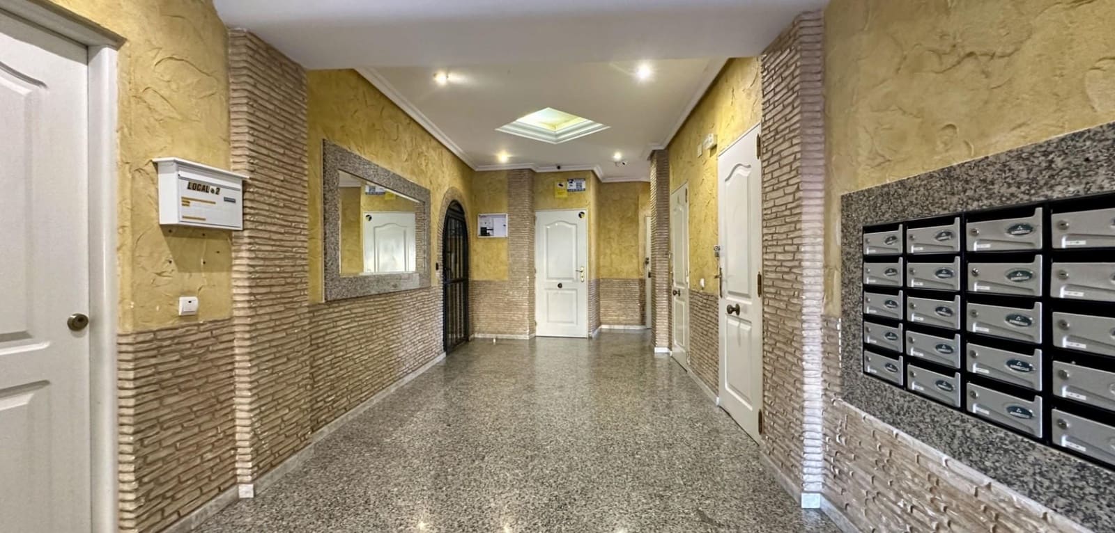 2 sypialnia Apartament na sprzedaż w Torrevieja z basenem - 148 500 € (Ref: 10078023)
