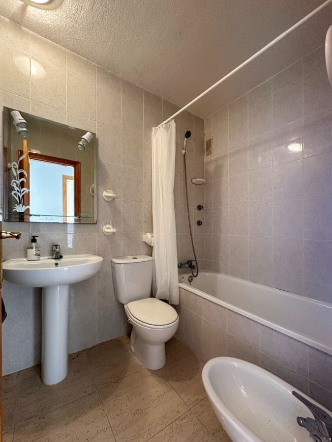 2 soverom Bungalow til salgs i Orihuela Costa med svømmebasseng - € 137 950 (Ref: 10080597)