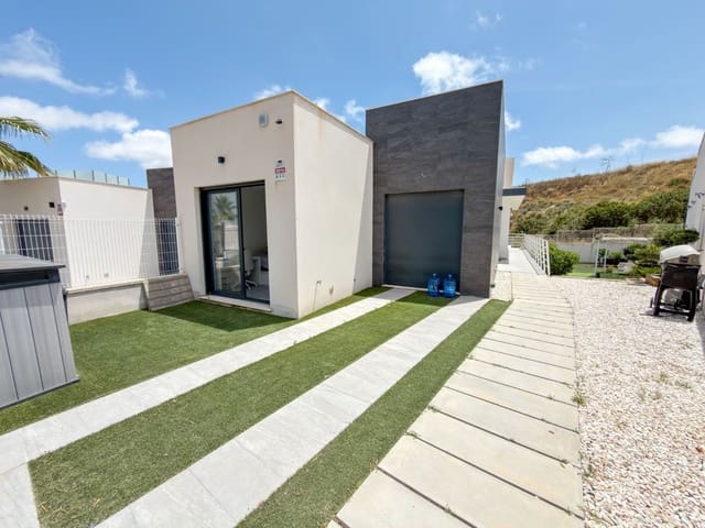 5 chambre Villa/Maison à vendre à San Miguel de Salinas avec piscine - 649 000 € (Ref: 10080598)