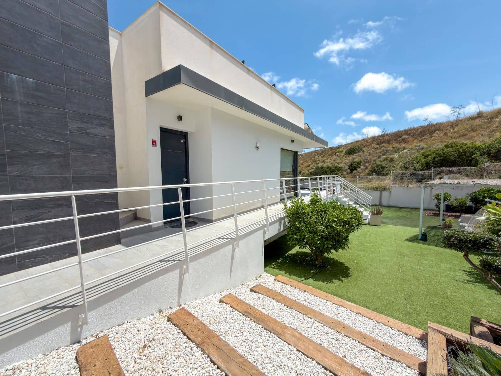 5 chambre Villa/Maison à vendre à San Miguel de Salinas avec piscine - 649 000 € (Ref: 10080598)