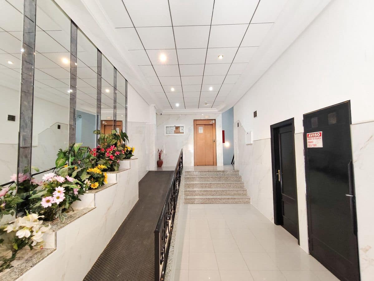 3 sypialnia Apartament na sprzedaż w Torrevieja - 185 500 € (Ref: 10080628)