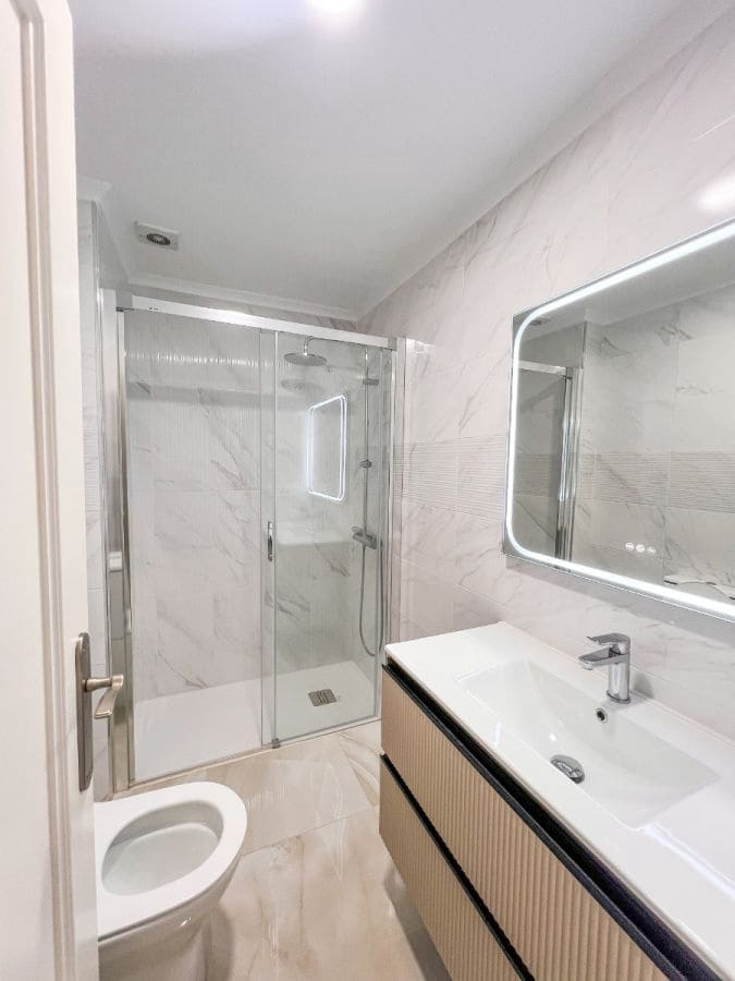 2 sovrum Lägenhet till salu i Torrevieja - 198 900 € (Ref: 10080799)