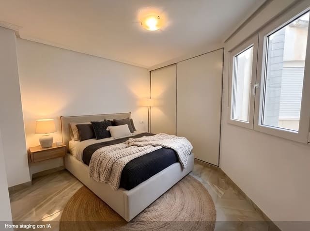 2 sovrum Lägenhet till salu i Puerto Deportivo, Torrevieja - 198 900 € (Ref: 10080799)