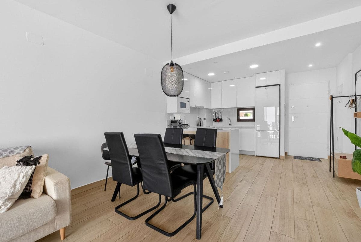 2 camera da letto Appartamento in vendita in Los Balcones con piscina - 295.000 € (Rif: 10080874)