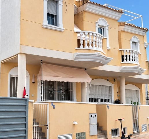 4 bedroom Terraced Villa for sale in Almoradí - € 230,000 (Ref: 10080898)